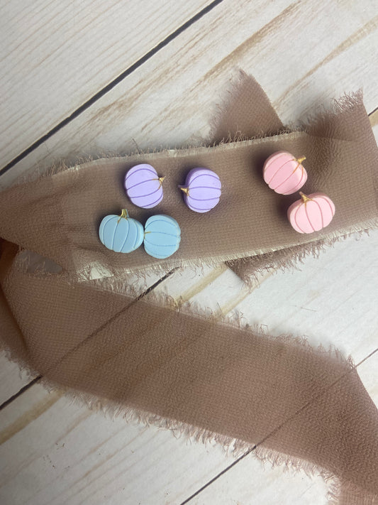 Acrylic pumpkin studs