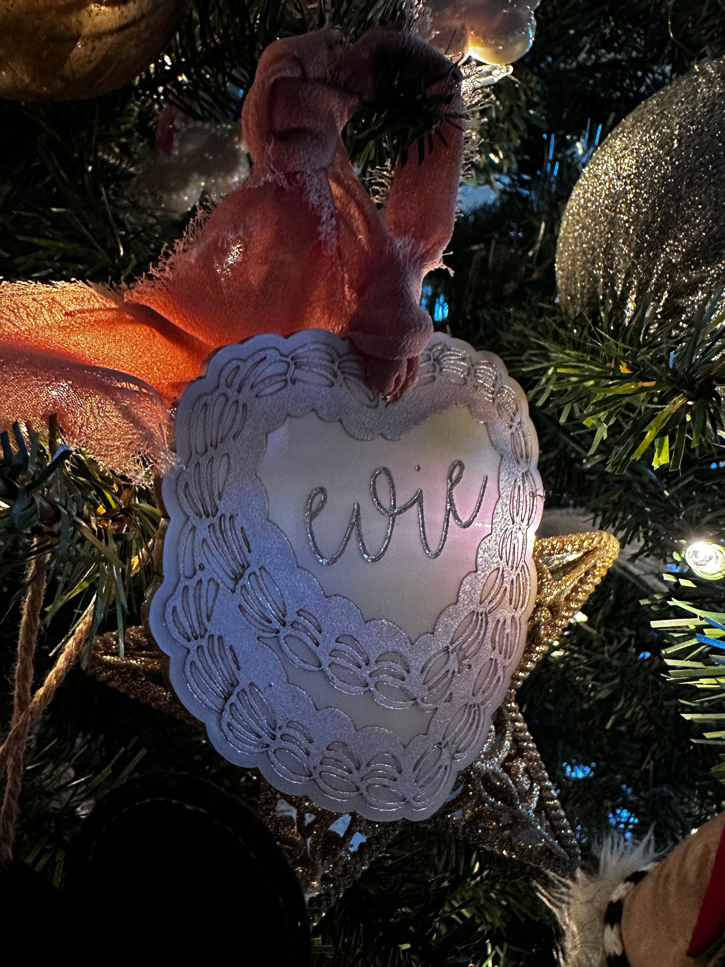 Blank space heart cake ornament